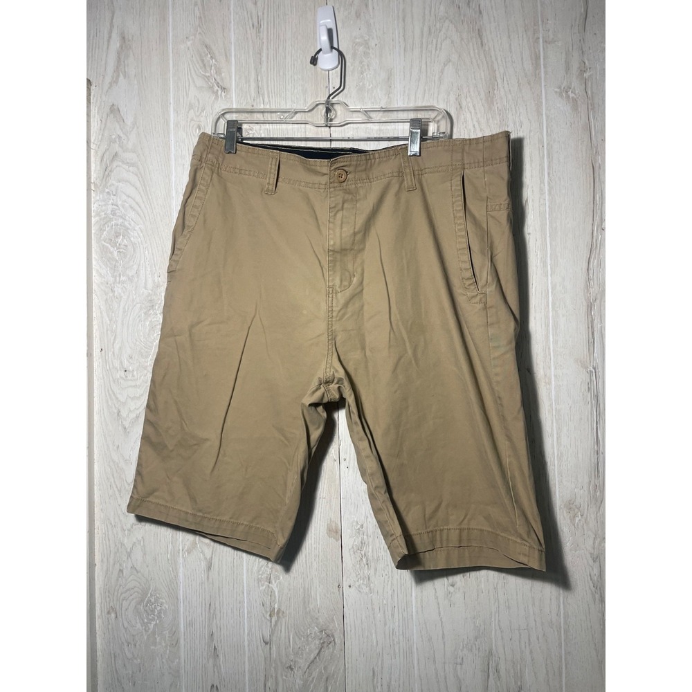 Airwalk Cargo Shorts Men's Size 36 - Light Khaki 100% Cotton High Rise